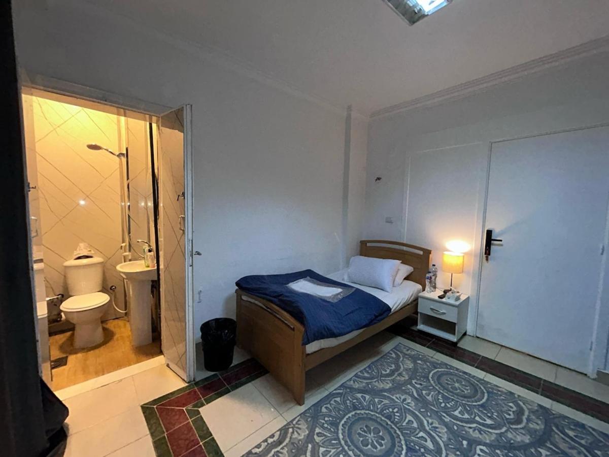 Master In Nasr City, Private Bathroom Cairo