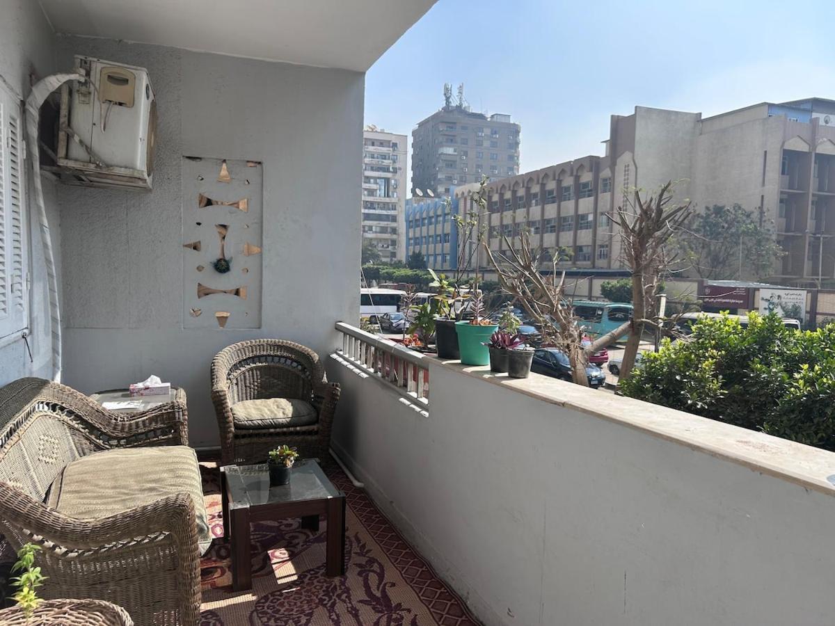 Master In Nasr City, Private Bathroom Homestay