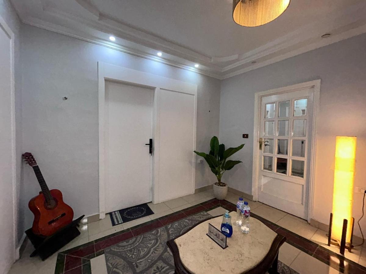 Homestay Master In Nasr City, Private Bathroom *